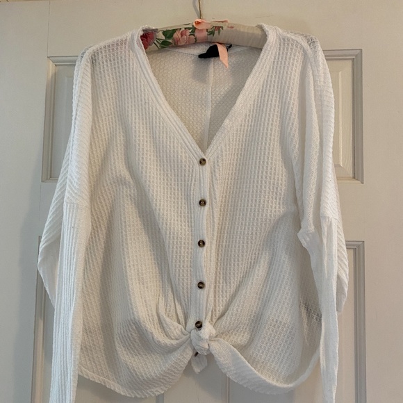 Urban Outfitters Sweaters - Urban Outfitters tie-font sweater